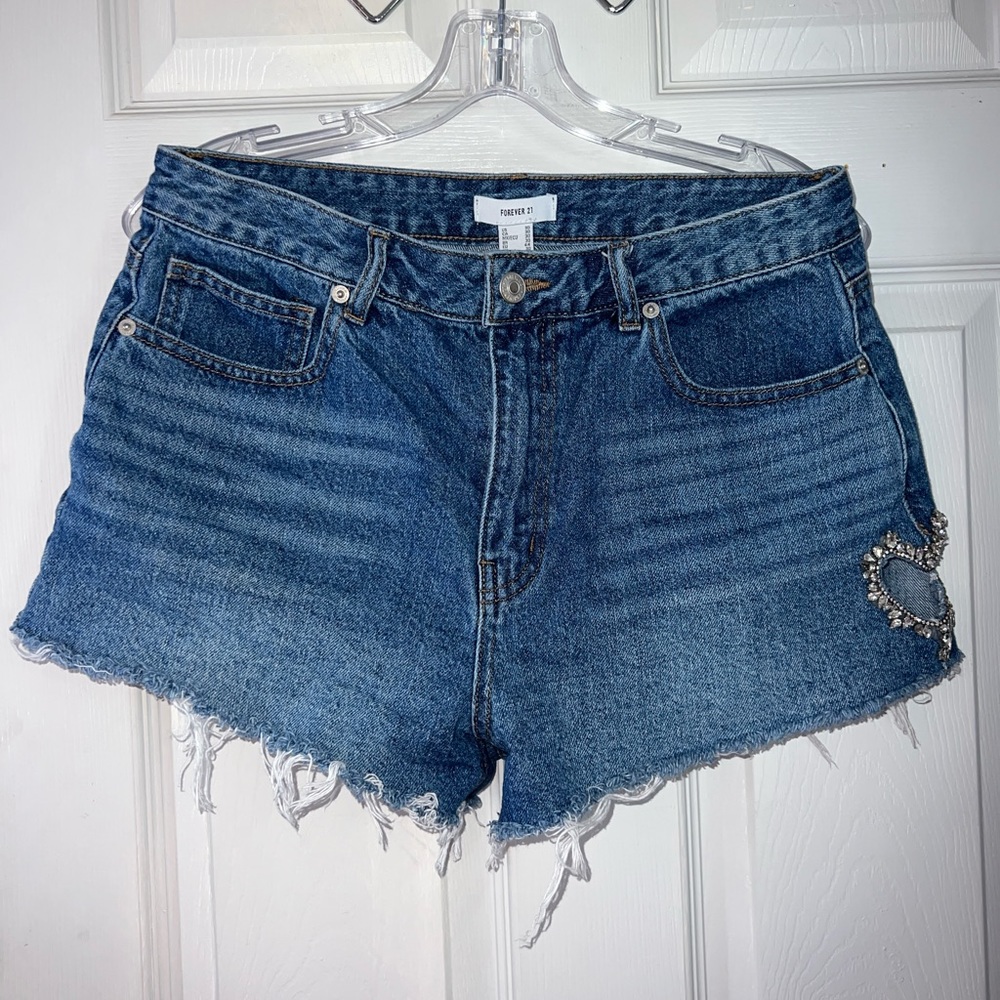 Denim Shorts With Rhinestone Heart